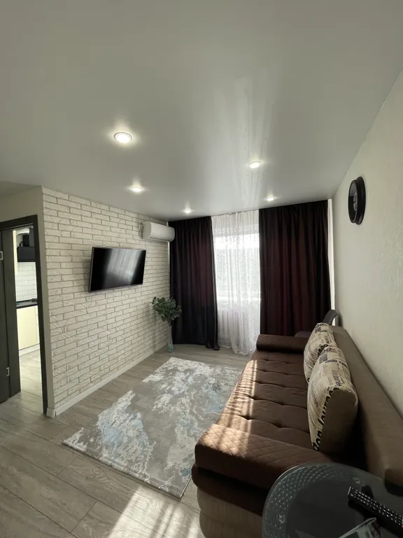 Квартира 1-комнатная Квартира — Калининград