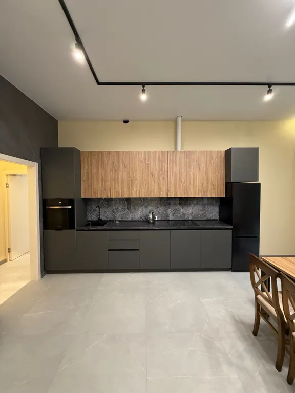 Для компании 6-8 человек Статусный современный гостевой дом