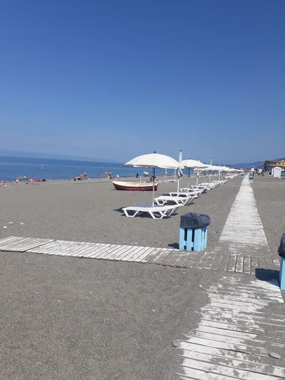 Квартира Уютная квартира для семейного отдыха в тихом центре Адлера! Море-10минут! — Сочи