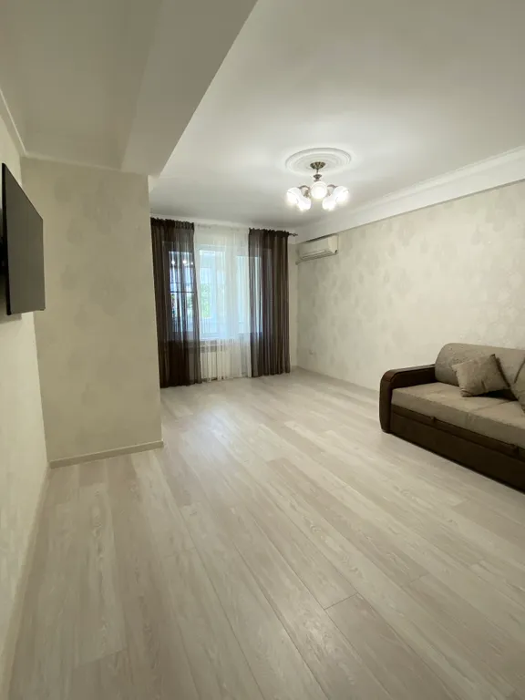 Уютная квартира с новым евроремонтом в центре города