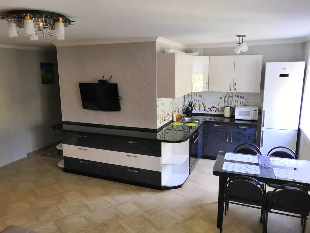 Современная двухкомнатная квартира в самом центре города