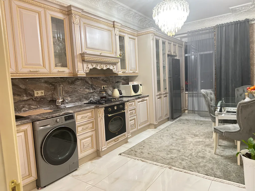 Комфортная квартира с удобным  расположением для выезда в туры