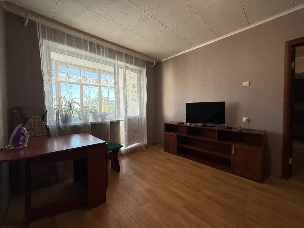 Квартира теплая, расположение центр, большой балкон