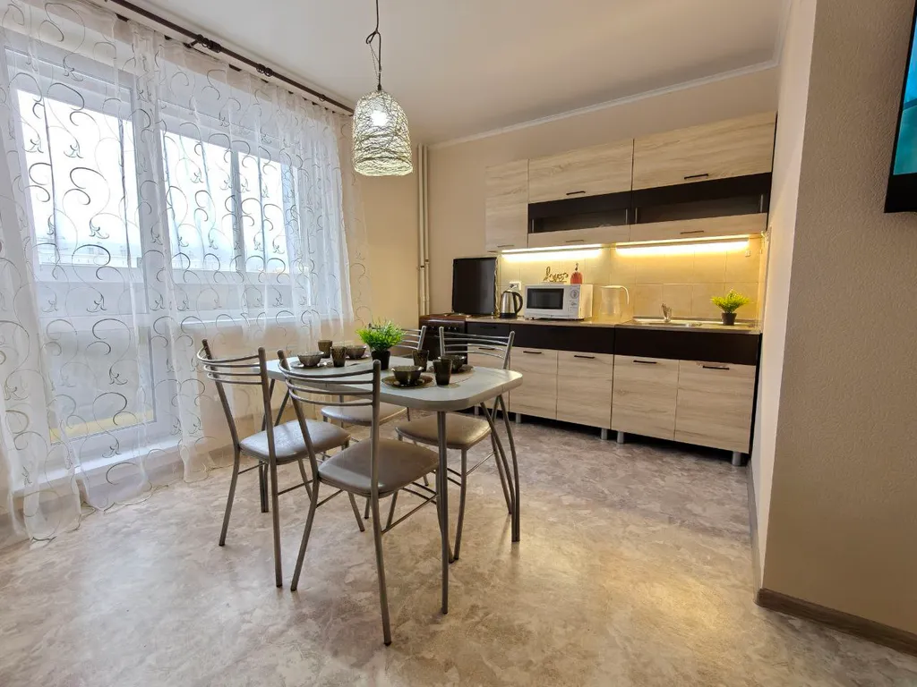 Светлая двухкомнатная квартира в новом микрорайоне