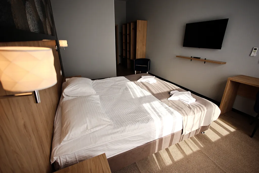 Уют и комфорт в каждом номере мы ждём вас 800м от  М-4