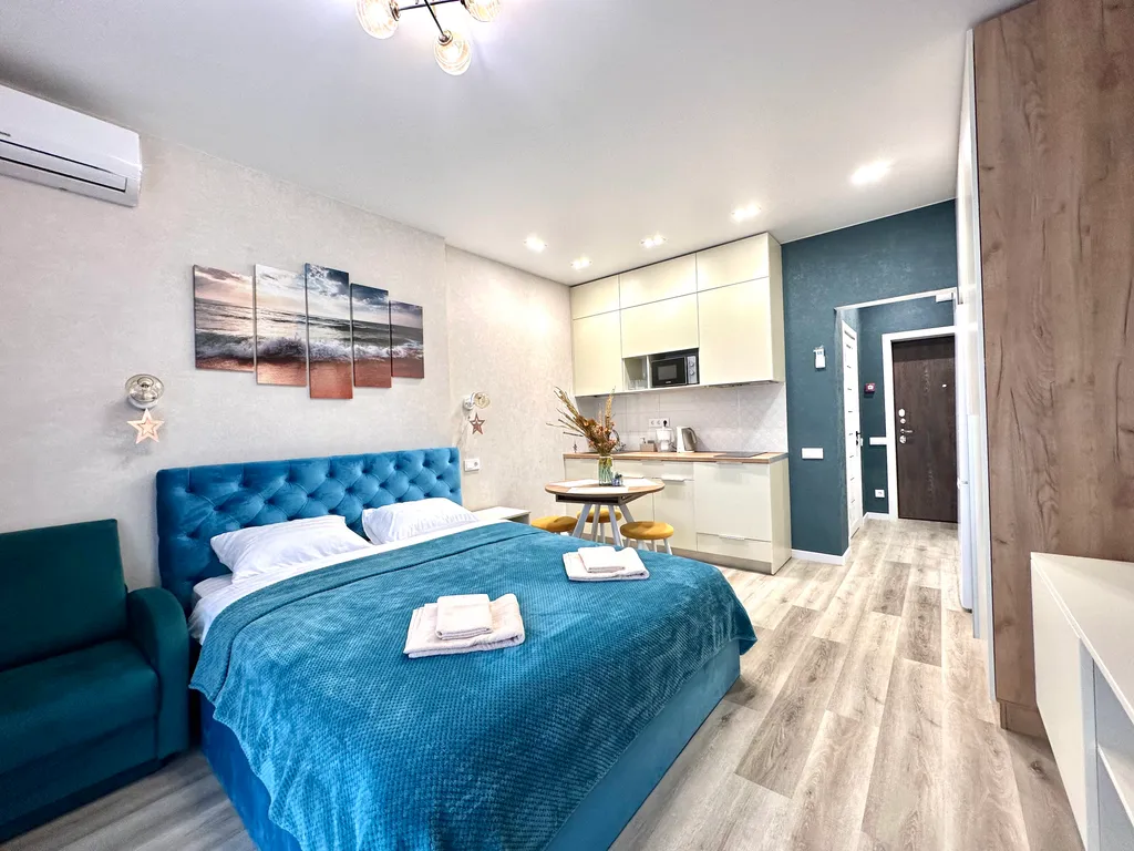 Дизайнерская студия Ls-blueberry с видом на море с 4 этажа