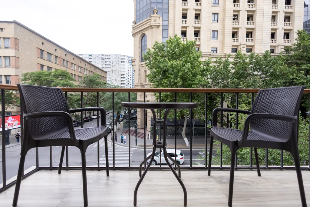 Современная дизайнерская квартира рядом с метро