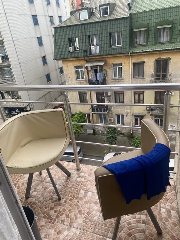 Квартира 2-комнатная Квартира — Батуми