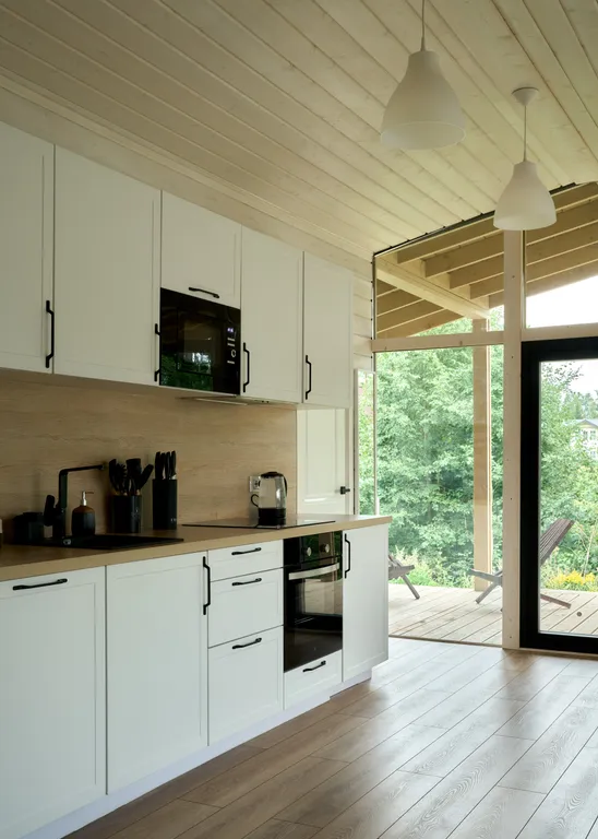 Дом Хвоя с баней с видом на ручей