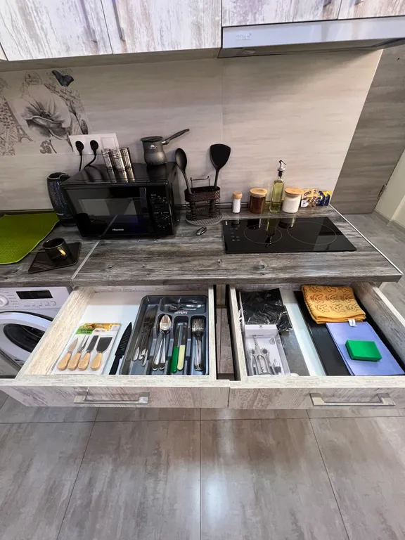 Comfort with Green Refreshing Interior Self Check In