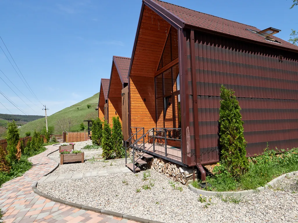 Шале с бассейном