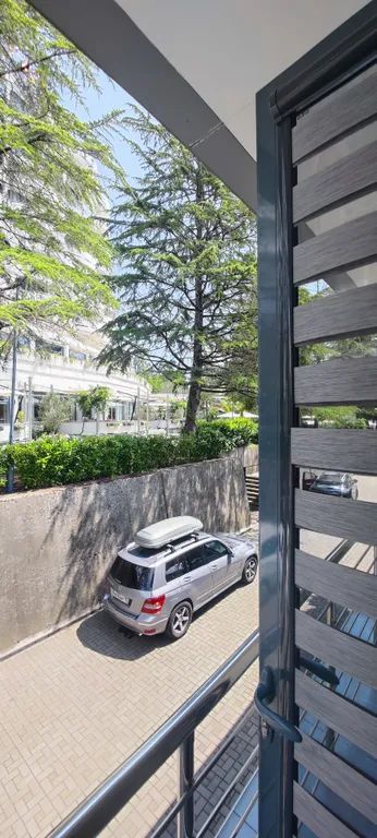 Апартамент Меридиан с террасой и пляжем