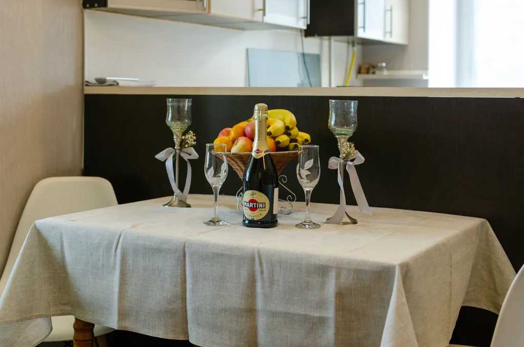 Квартира с высокими потолками, чуть в стороне от суеты/до центра 10мин