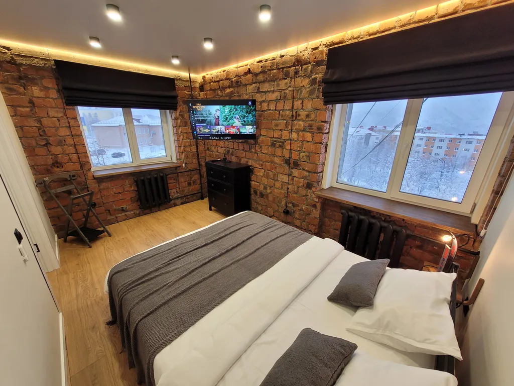 Квартира 2-комнатная квартира с шикарным видом — Кировск