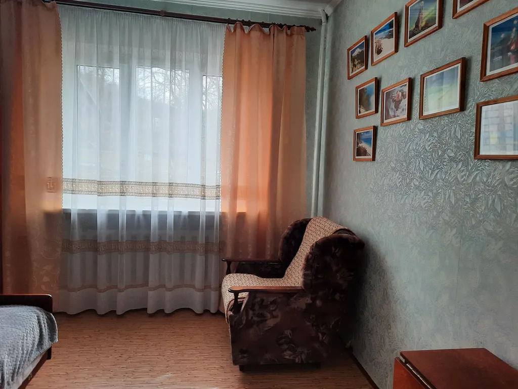 2х этажная часть дома с садом