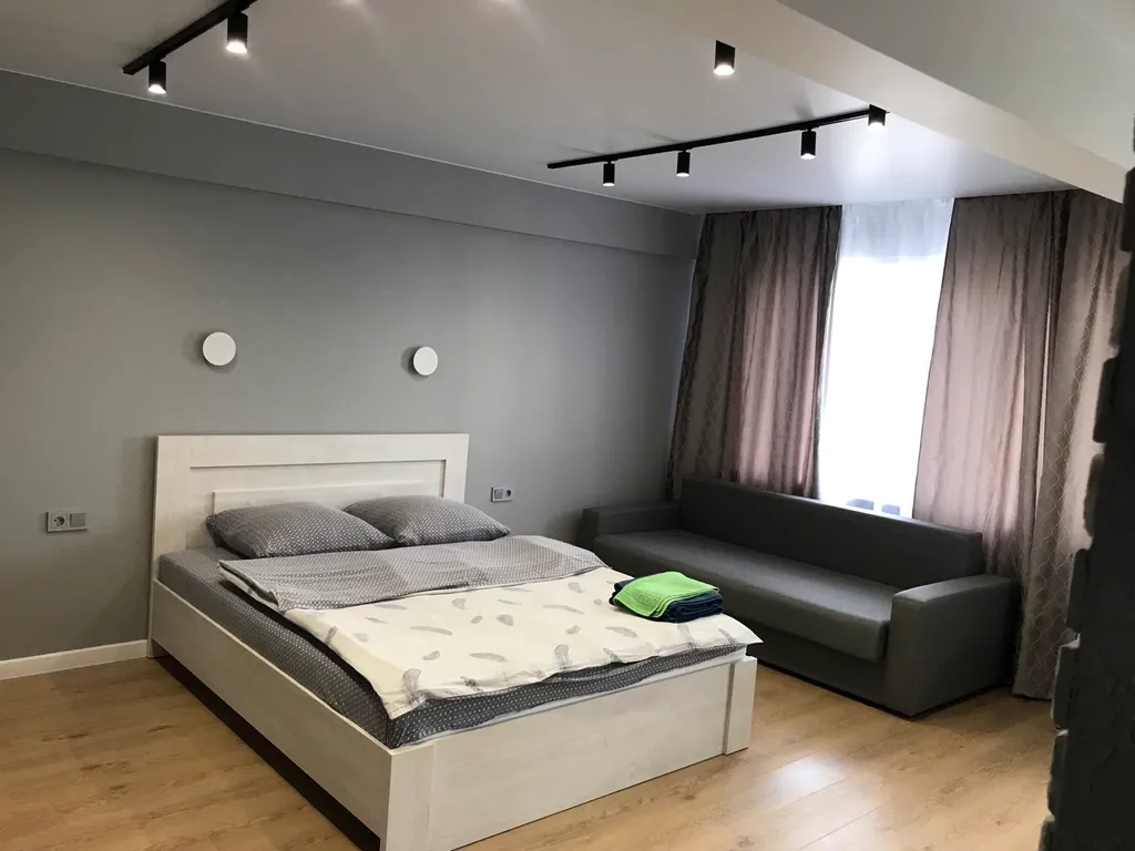 Двухкомнатная квартира студия в центре города — аренда посуточно в Могилёв