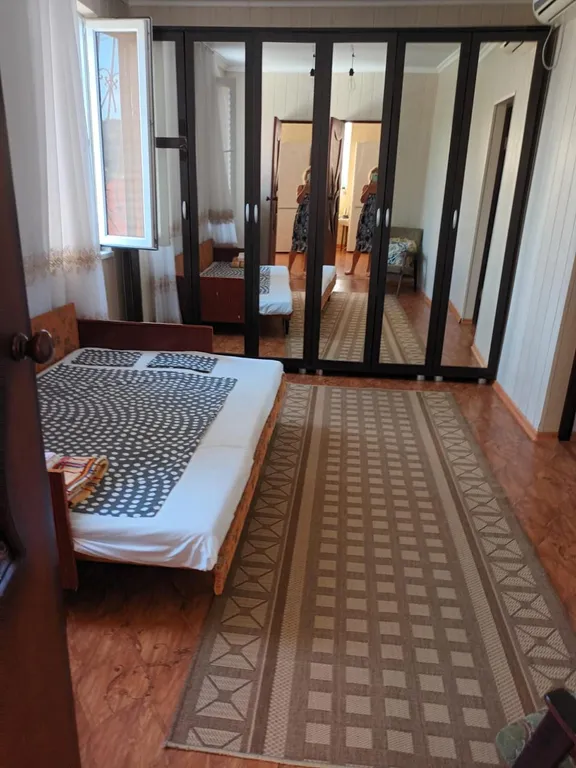 Коттедж 3-комнатный Дом — Сухум