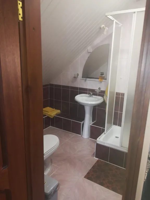 Просторные удобные апартаменты в тихом живописном месте у Гремячей Башни