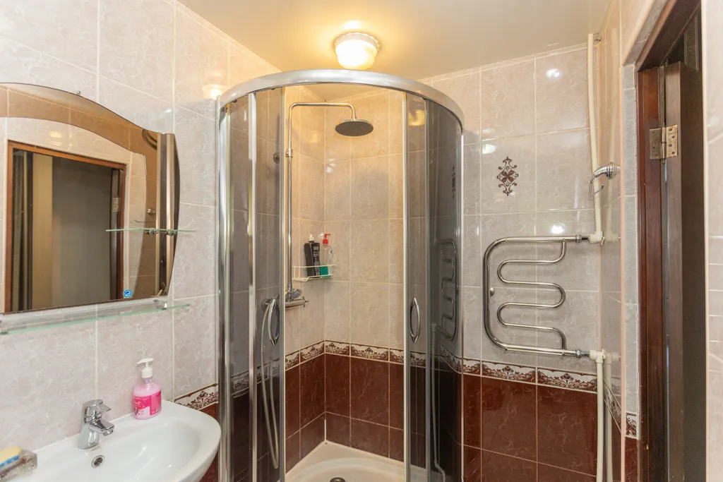 Квартира Квартира с шикарной кроватью и беспружинным жёстким матрацем — Ярославль