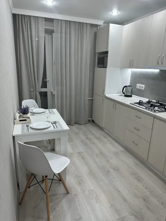 Уютная квартира в районе ж.д. вокзала 10 мин до аэропорта