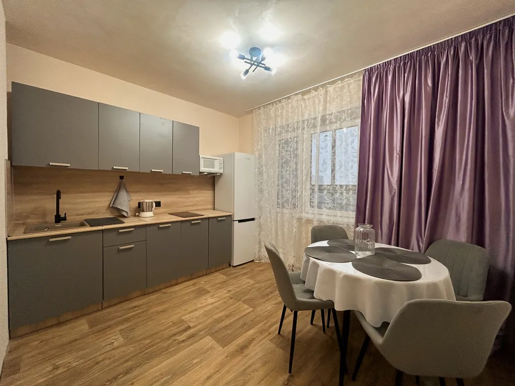 Квартира Просторная квартира — Новосибирск