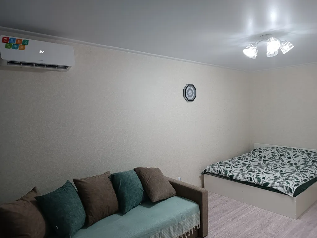 Квартира Уютная чистая укомплектованная квартира — Анапа