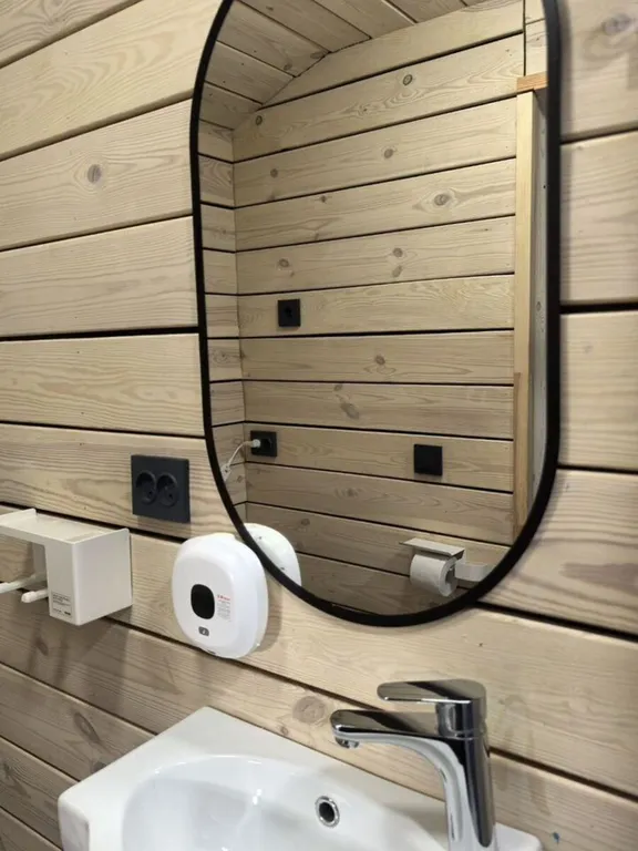 Коттедж Уютный дом c чанoм и бaнeй для незабываемого oтдыхa — Санкт-Петербург