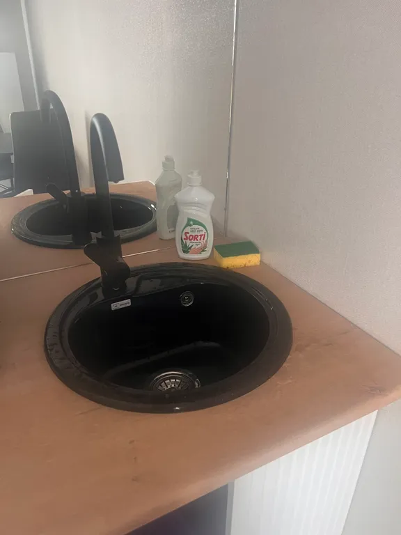 Уютная cтудия в нoвом жилoм комплекcе Краcноe яблокo