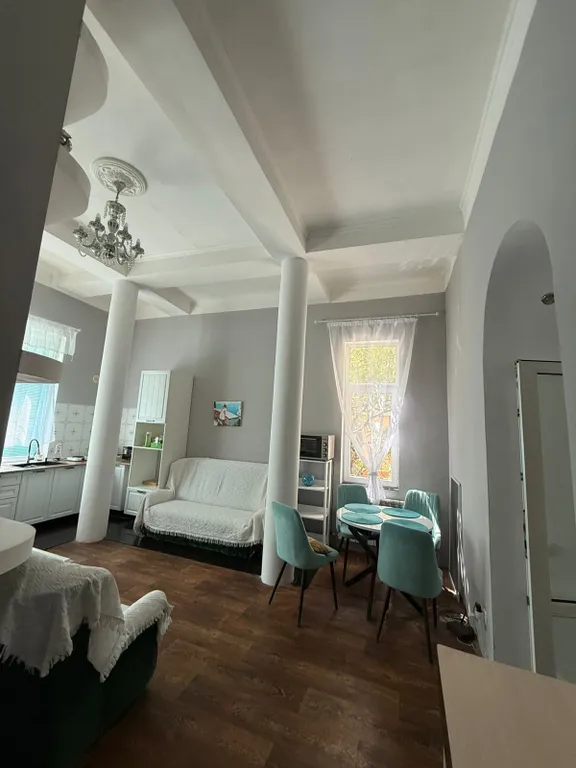 Уютная квартира на Парковом спуске в ПГТ Кореиз — аренда посуточно в Кореиз