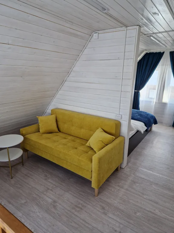 Уютный домик благоустроенный недалеко от берега