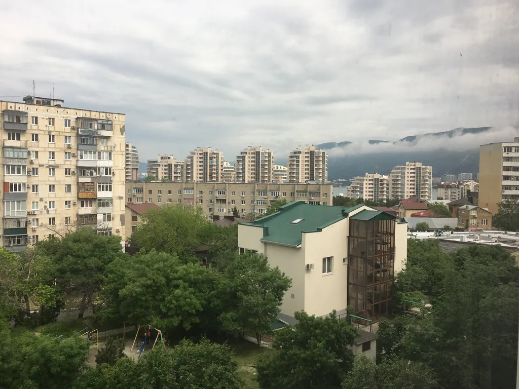 Квартира Трёхкомнатная квартира — Геленджик