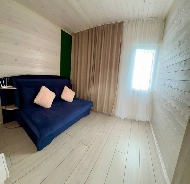 Глэмпинг у реки