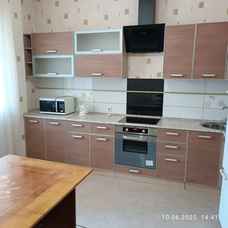 Квартира Просторная квартира возле ак барс арена — Казань