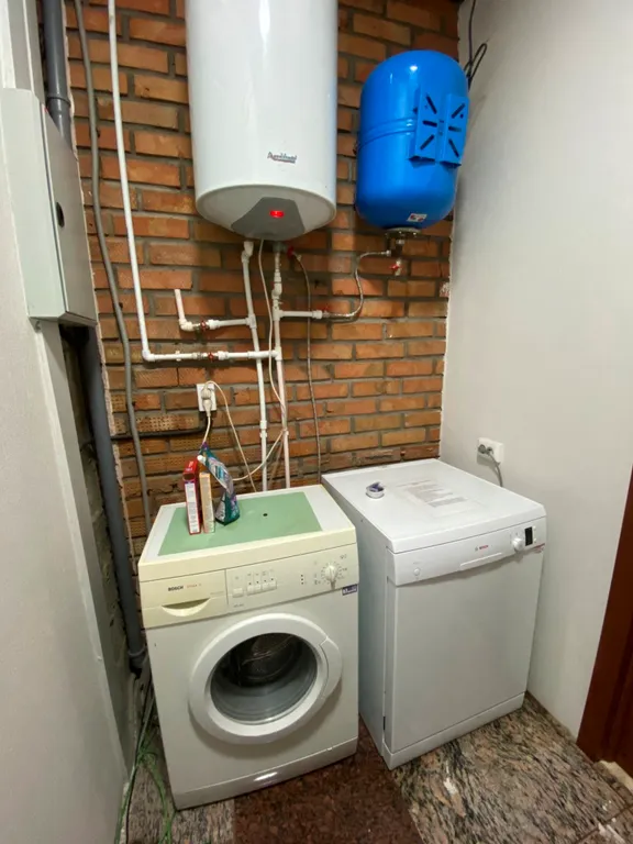 Коттедж с бассейном, баней, беседкой для больших компаний