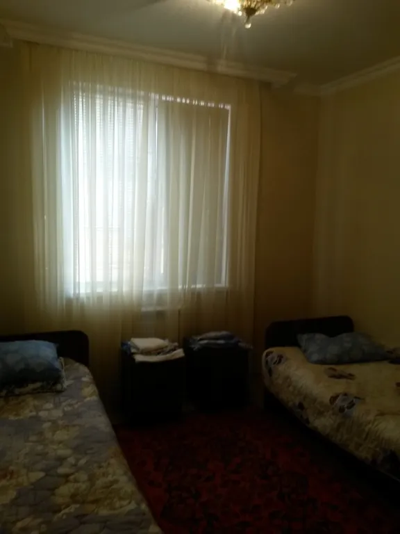 Квартира со своим двором на Виктории