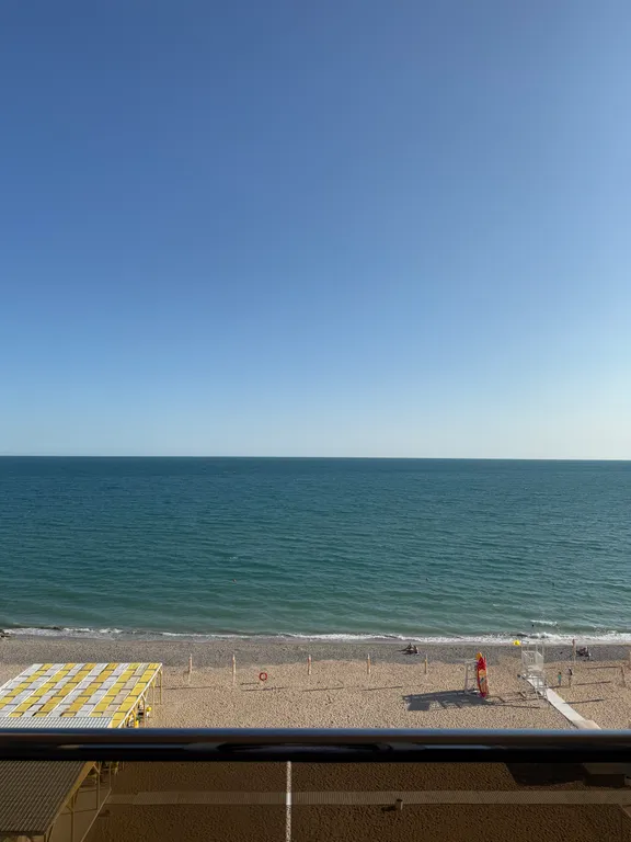 Шикарные апартаменты с видом на море