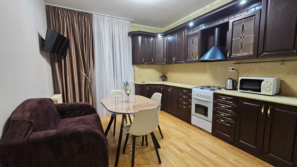 Апартамент Ботаника