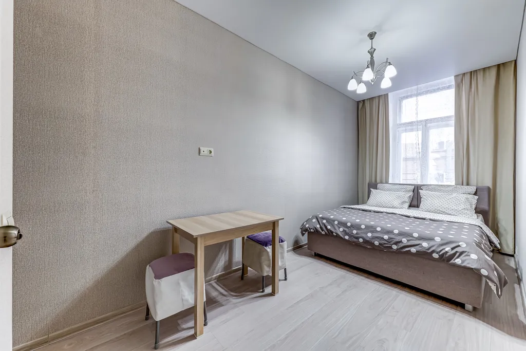 4-комнатная Квартира