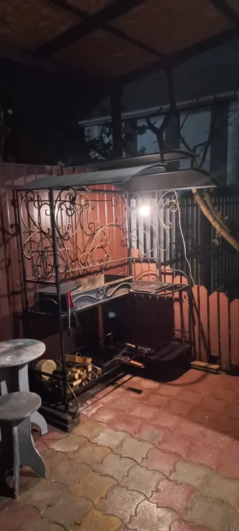 Коттедж Уютный дом рядом с морем в тенисом, фруктовом саду. — Южная Озереевка