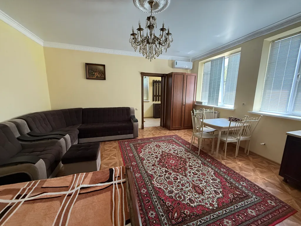 Коттедж 1-комнатный Дом — Махачкала