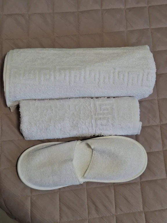 Квартира Квартира "Классик"  трехместный стандартный номер с раздельными кроватями, одноместным диваном — Геленджик