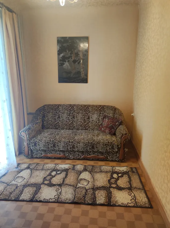 Уютная 2-комнатная квартира в самом центре города от собственника.