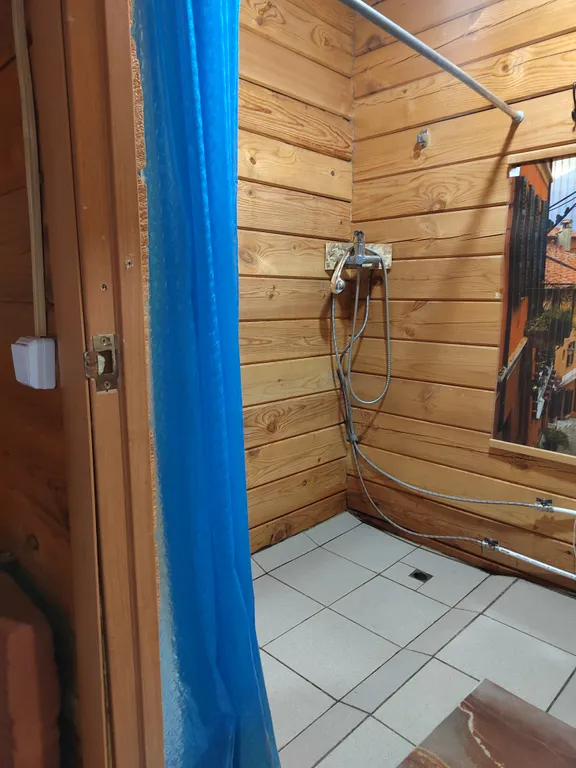 Благоустроенный уютный домик с удобствами и баней