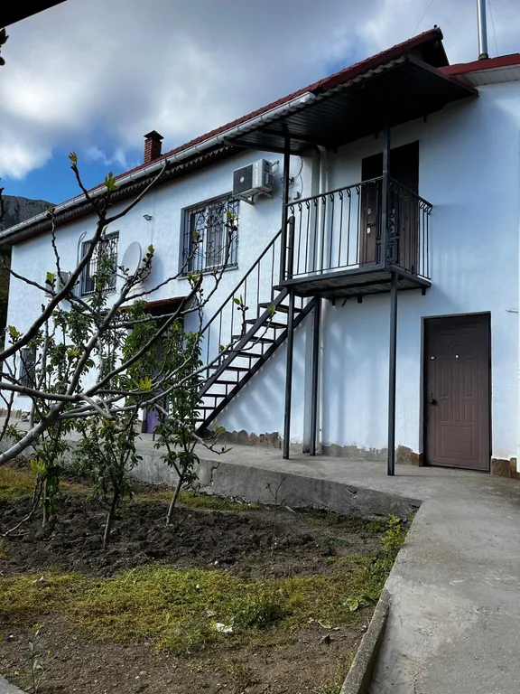 Дом с видом на море