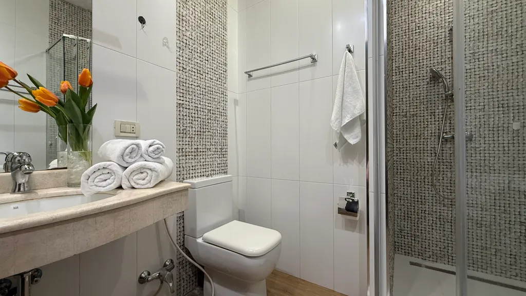 Семейные апартаменты с 2 спальнями и с 2 санузлами в центре