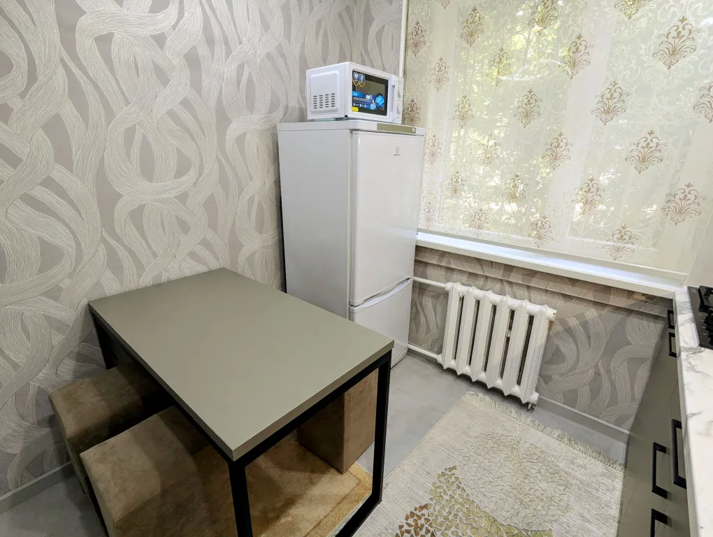 3-х комнатная квартира в центре у Каныбека