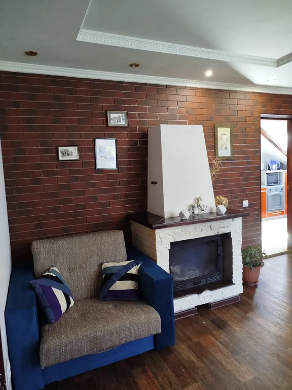 Квартира мансарда на вилле Адольфо - Густо