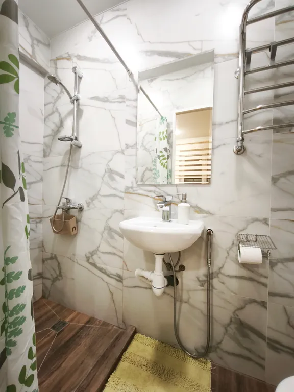 Кв-студия с отдельной спальней с лоджией Центр в5мин, напротив универа