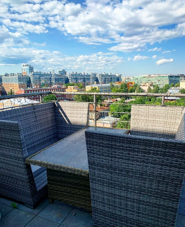 Элитная видовая люкс квартира с террасой дизайна R Cavalli