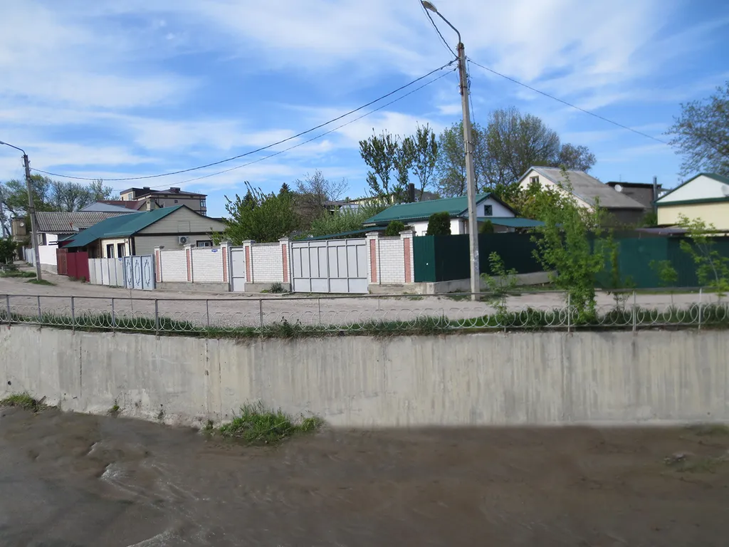 Коттедж Уютный дом в самом центре города — Ессентуки